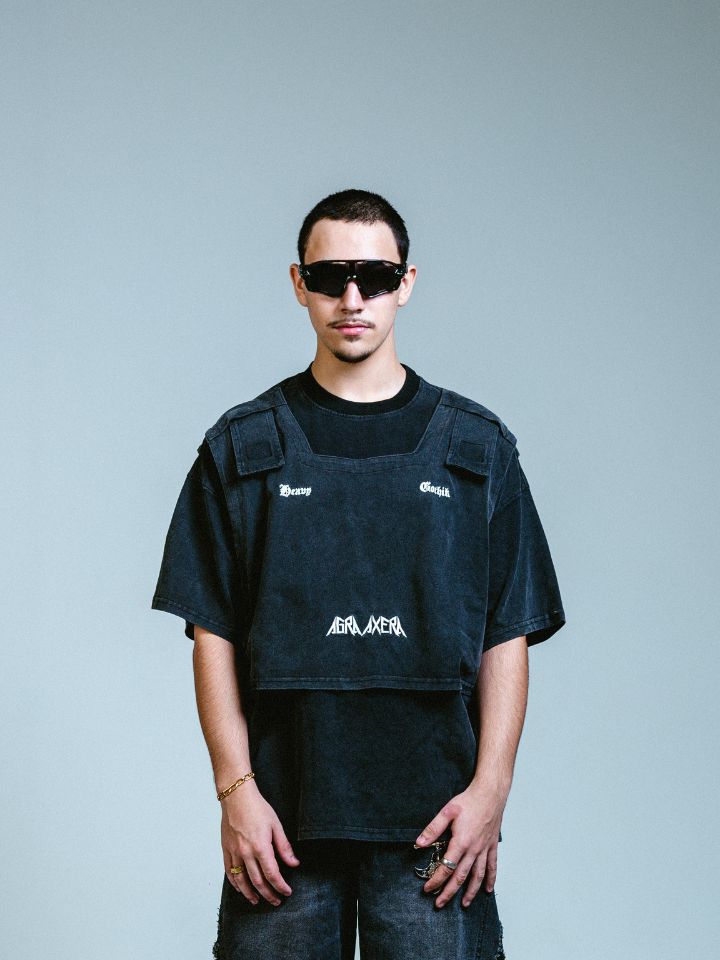 Camiseta Oversize Negra 'Barricade'